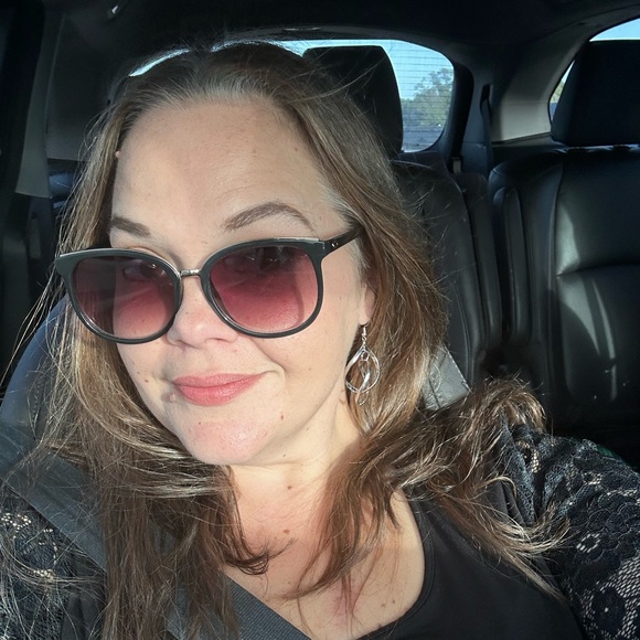 Meet the Posher Other - Meet your Posher, Jordanna